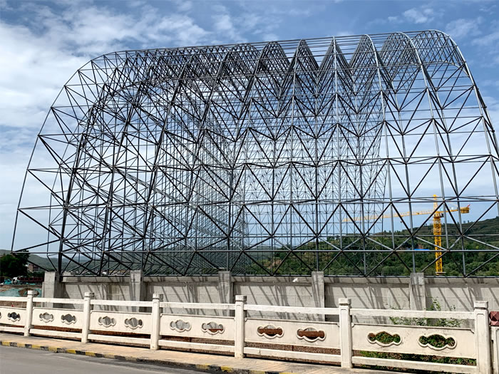 西青山寨矿储煤棚网架